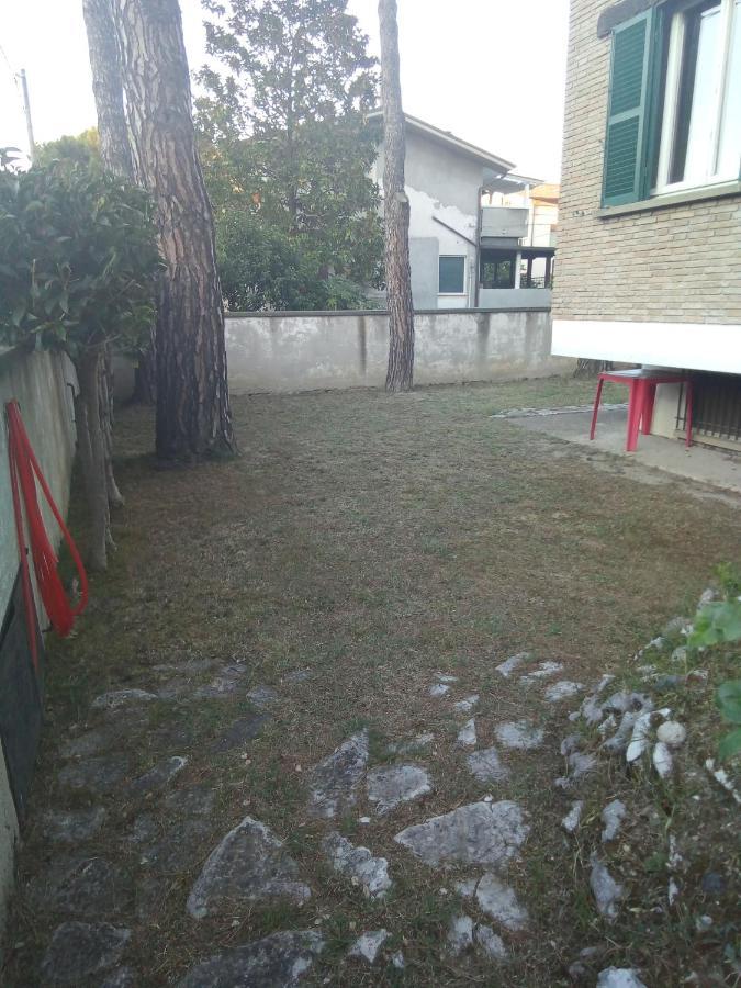 Affittacamere Villa Sofia Accanto Ospedale Con Ampio Giardino ファーノ エクステリア 写真